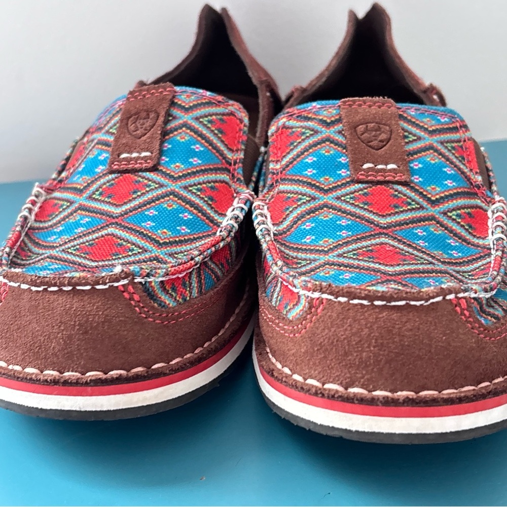 Ariat Cruiser Saddle Tan Suade Geometric Neutral Boho Slip On Shoes Size 9.5B - Picture 11 of 16